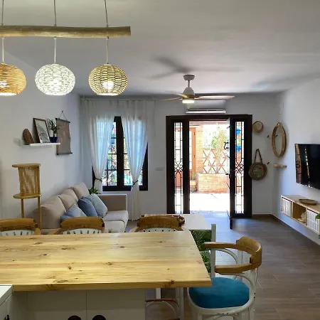 La Carihuela Апартаменты